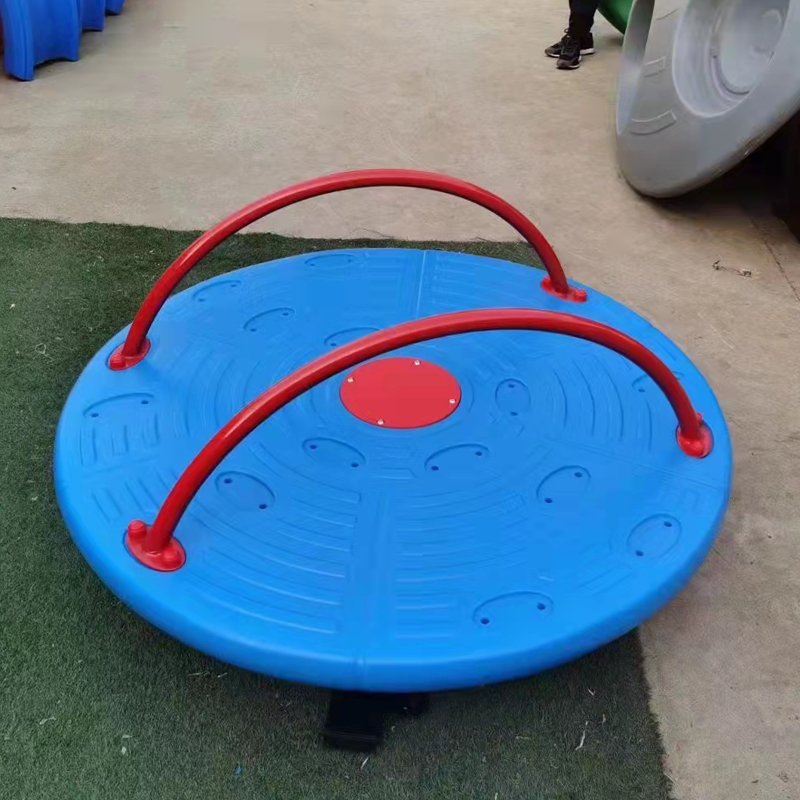 Chaise pivotante de terrain de - Kids Outdoor Chair Plastic avis et prix